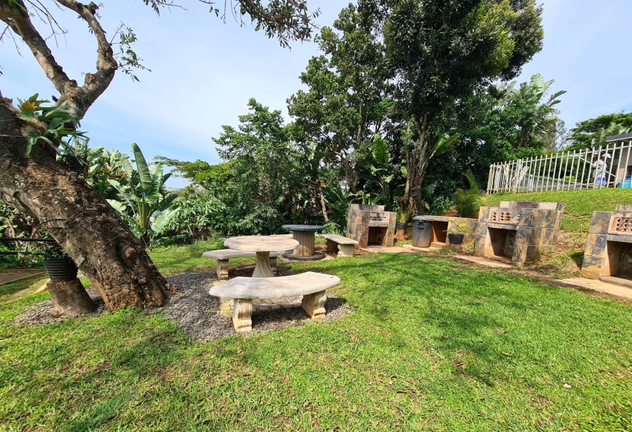 To Let 2 Bedroom Property for Rent in Shakas Rock KwaZulu-Natal