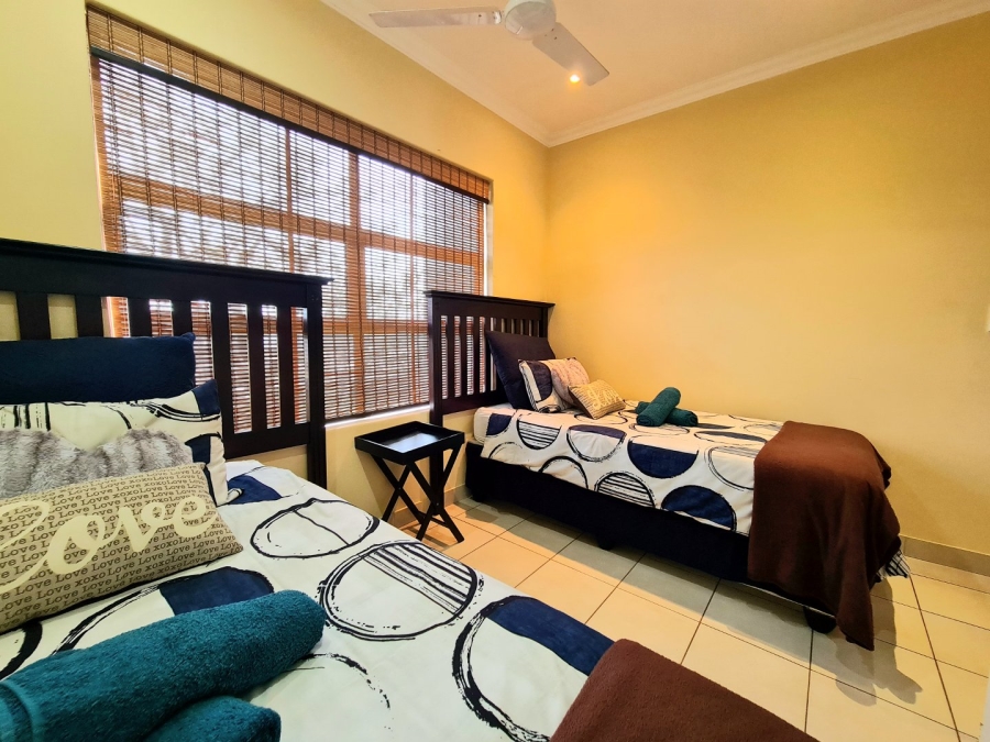 To Let 2 Bedroom Property for Rent in Shakas Rock KwaZulu-Natal