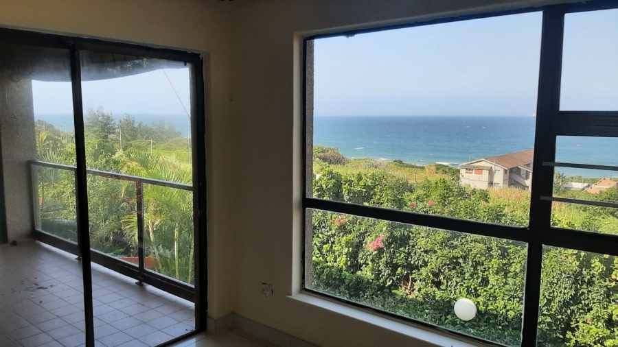 5 Bedroom Property for Sale in Desainagar KwaZulu-Natal