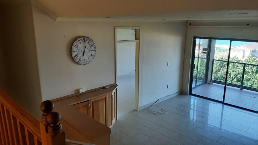 5 Bedroom Property for Sale in Desainagar KwaZulu-Natal