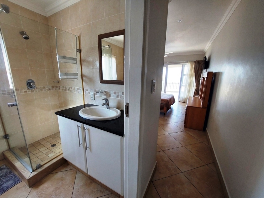3 Bedroom Property for Sale in St Michaels On Sea KwaZulu-Natal