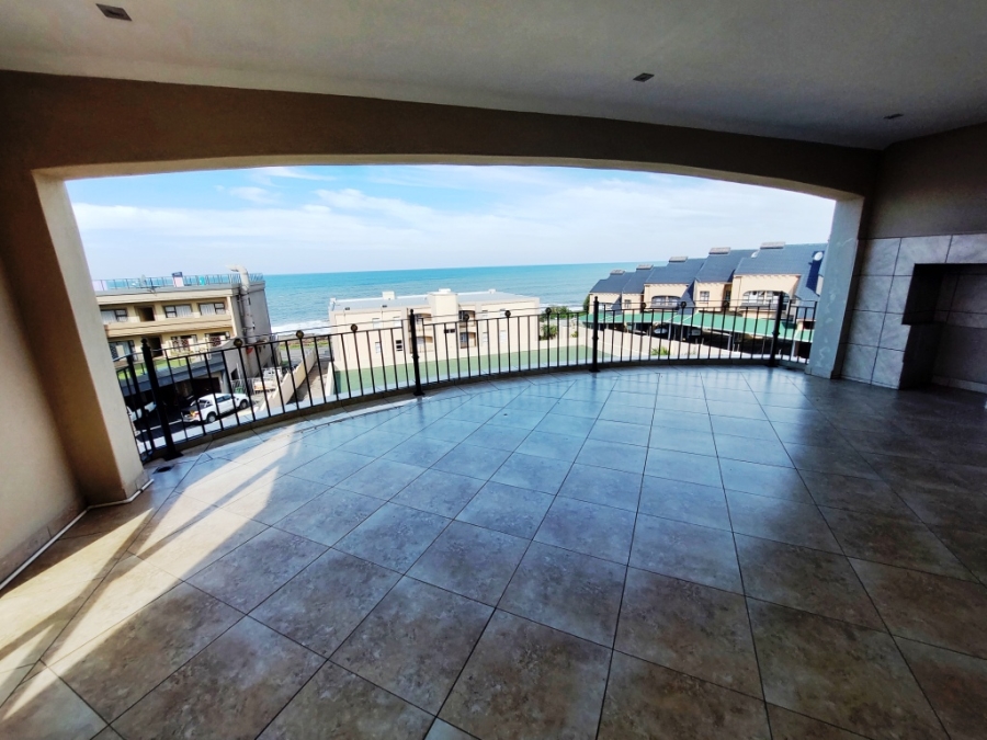 3 Bedroom Property for Sale in St Michaels On Sea KwaZulu-Natal