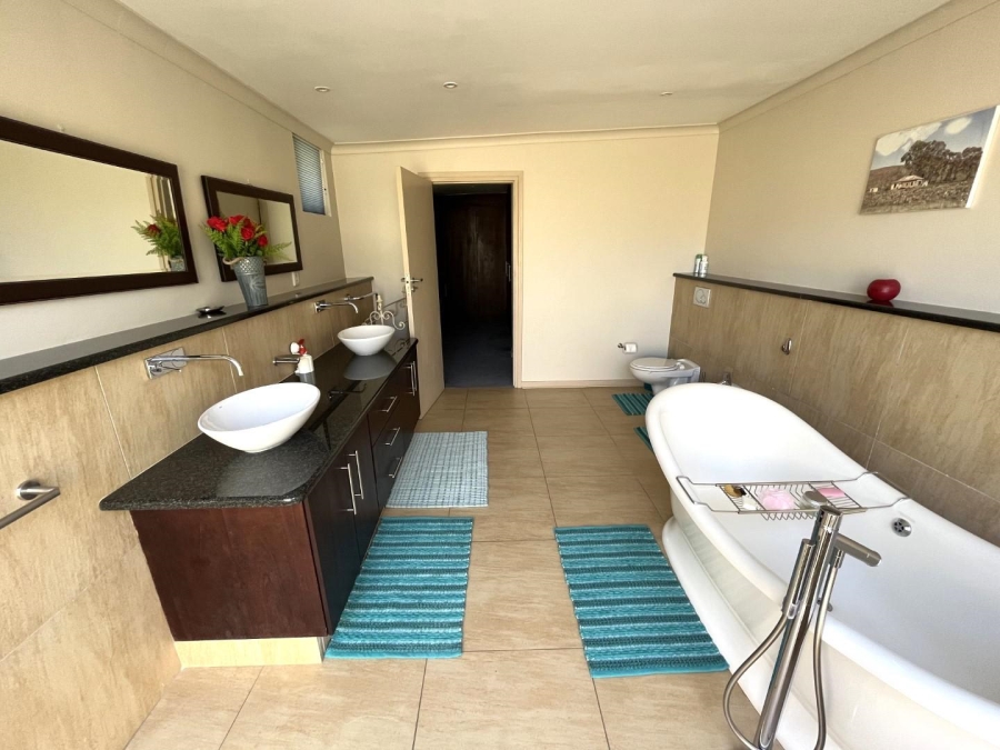 4 Bedroom Property for Sale in Zinkwazi Beach KwaZulu-Natal