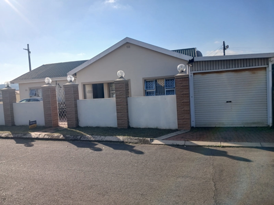 4 Bedroom Property for Sale in Woodview KwaZulu-Natal