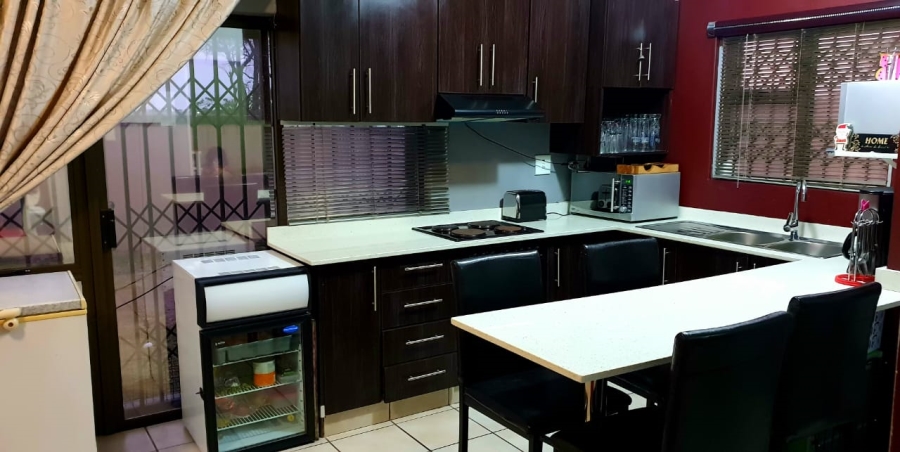 2 Bedroom Property for Sale in Wild en Weide KwaZulu-Natal
