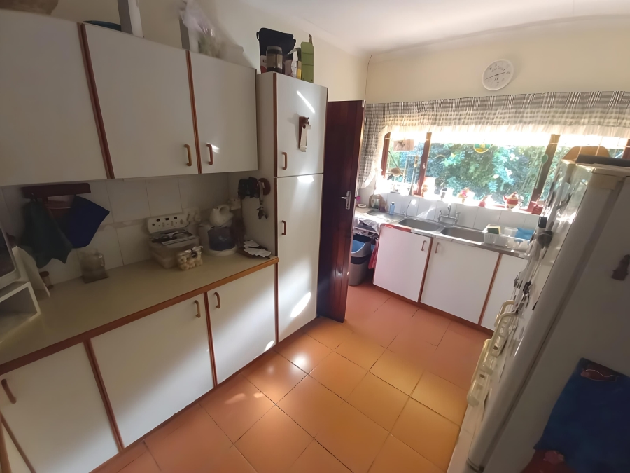 3 Bedroom Property for Sale in Umtentweni KwaZulu-Natal