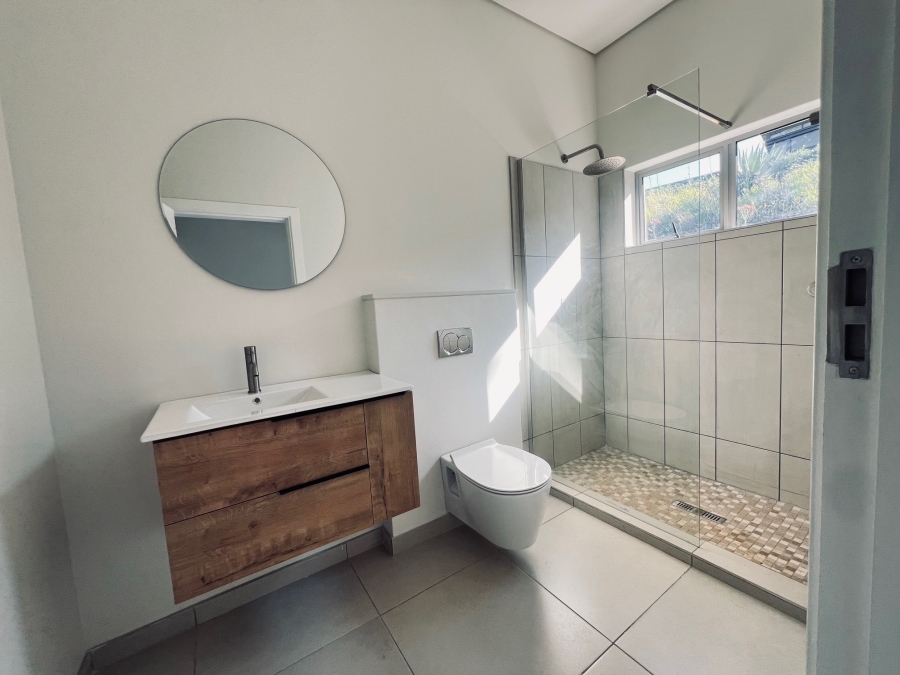 5 Bedroom Property for Sale in Zini River Estate KwaZulu-Natal
