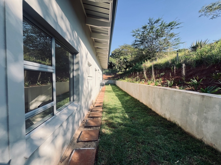 5 Bedroom Property for Sale in Zini River Estate KwaZulu-Natal