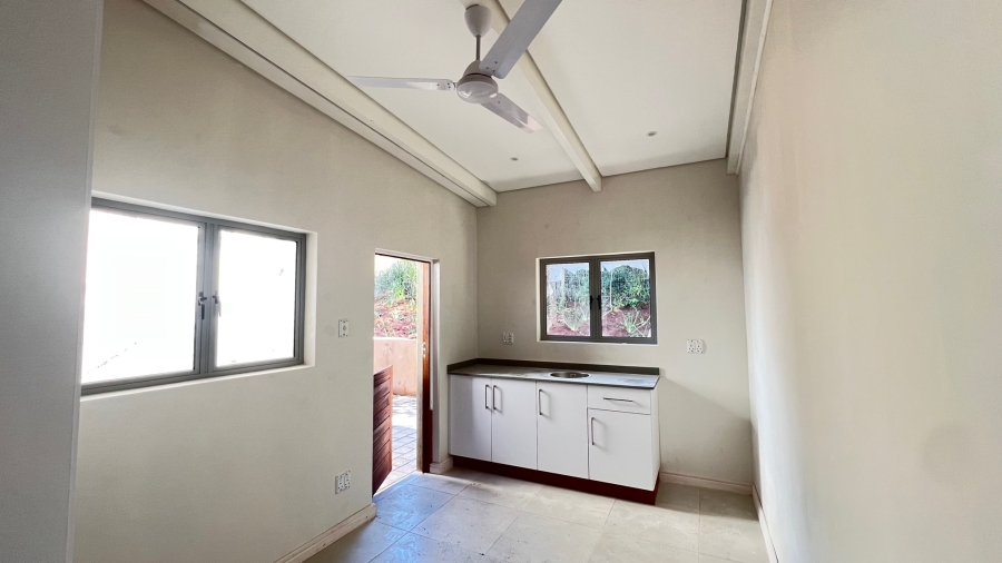 5 Bedroom Property for Sale in Zini River Estate KwaZulu-Natal