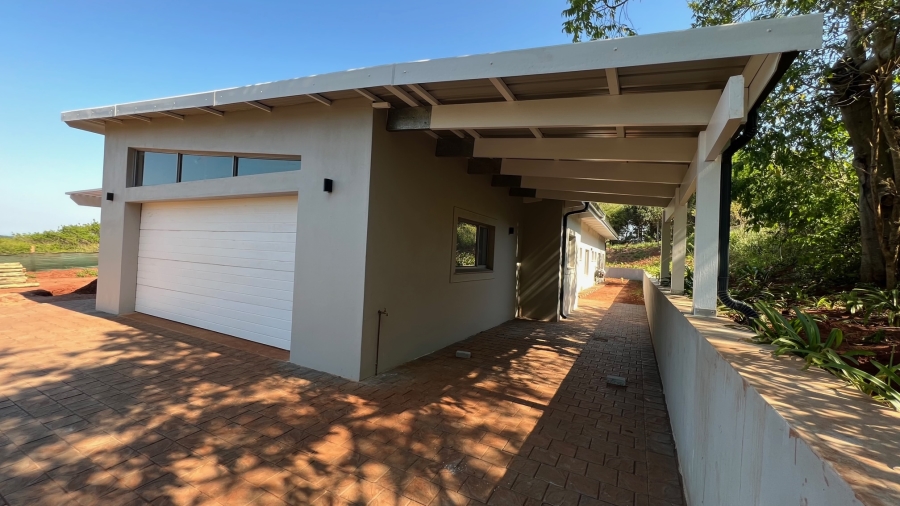 5 Bedroom Property for Sale in Zini River Estate KwaZulu-Natal