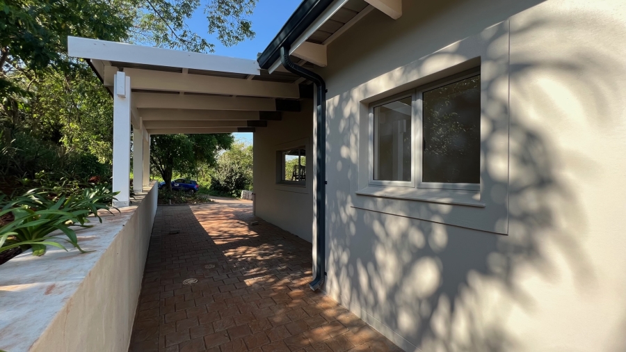 5 Bedroom Property for Sale in Zini River Estate KwaZulu-Natal