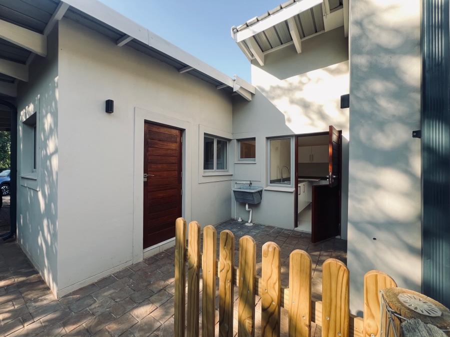5 Bedroom Property for Sale in Zini River Estate KwaZulu-Natal