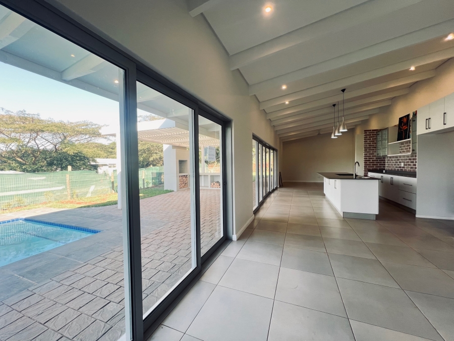 5 Bedroom Property for Sale in Zini River Estate KwaZulu-Natal