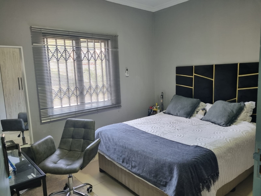 2 Bedroom Property for Sale in Morningside KwaZulu-Natal