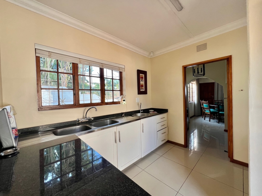 6 Bedroom Property for Sale in Mtunzini KwaZulu-Natal