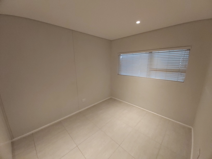 2 Bedroom Property for Sale in Ballitoville KwaZulu-Natal