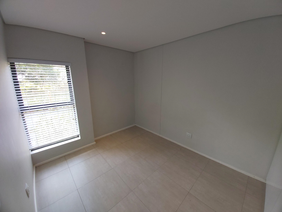 2 Bedroom Property for Sale in Ballitoville KwaZulu-Natal