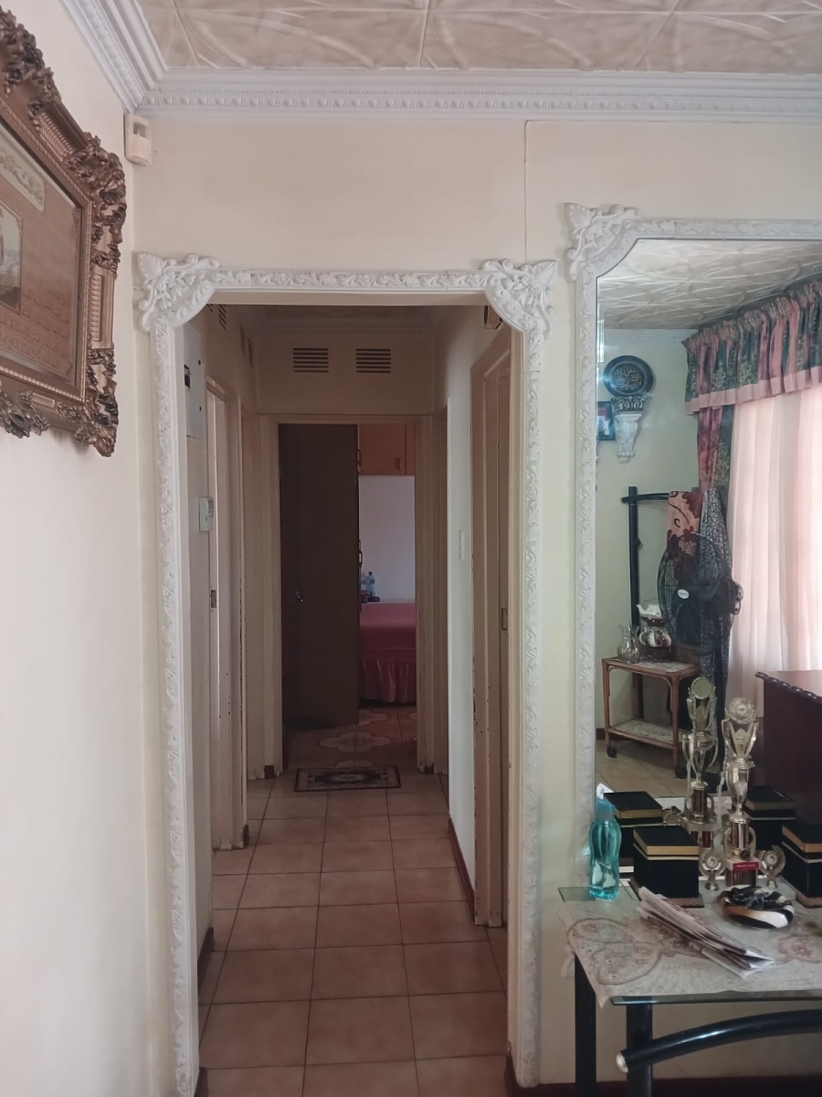 6 Bedroom Property for Sale in Everest Heights KwaZulu-Natal