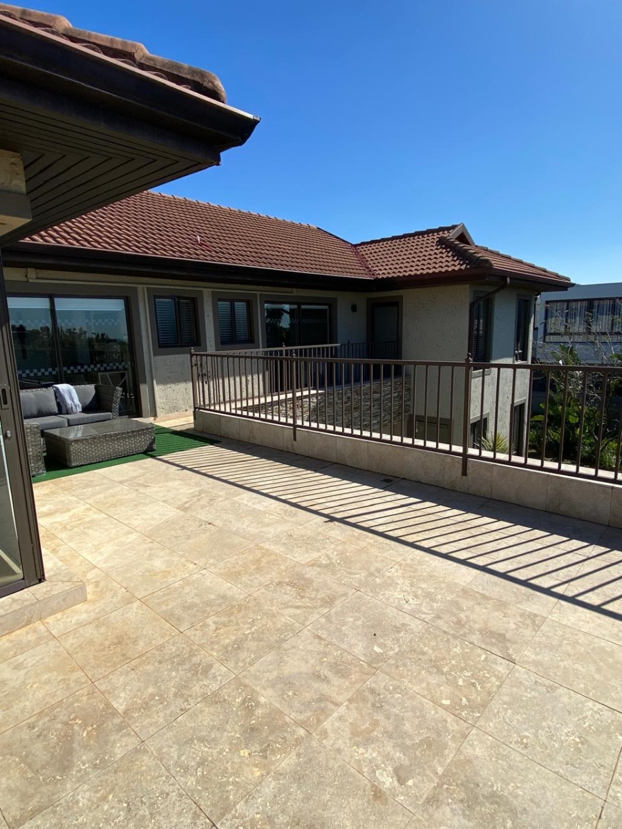 6 Bedroom Property for Sale in Izinga Estate KwaZulu-Natal
