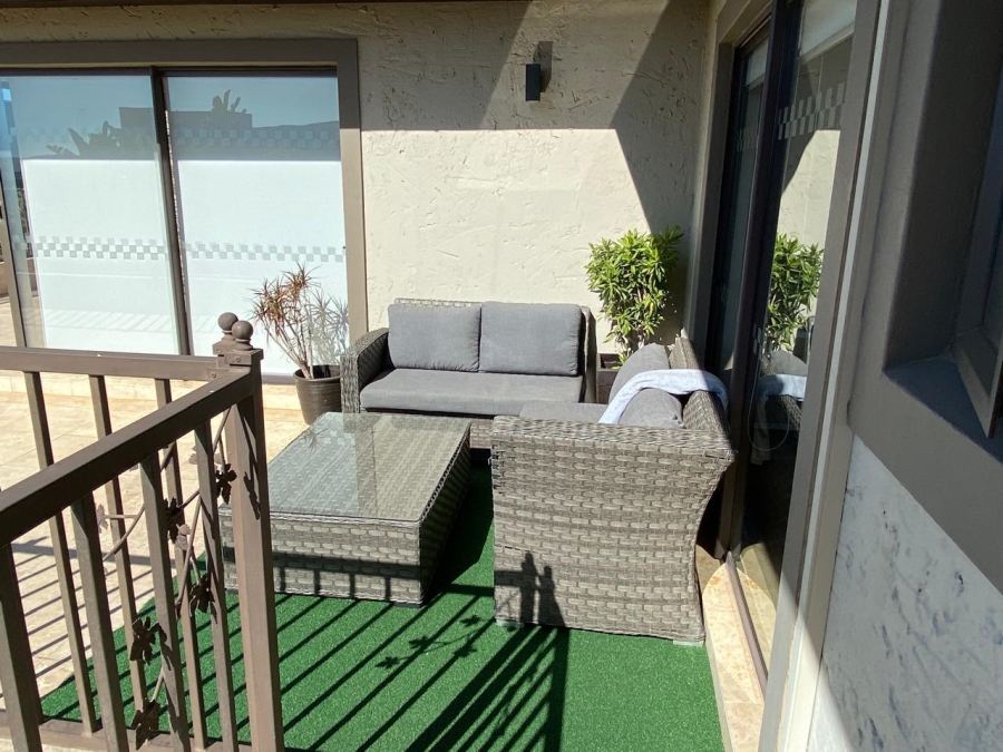 6 Bedroom Property for Sale in Izinga Estate KwaZulu-Natal