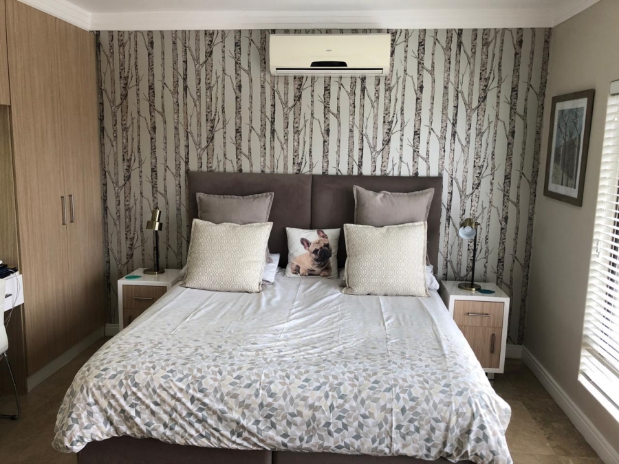 6 Bedroom Property for Sale in Izinga Estate KwaZulu-Natal