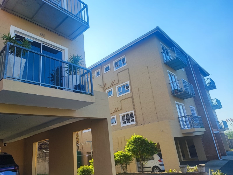 2 Bedroom Property for Sale in Oaklands KwaZulu-Natal