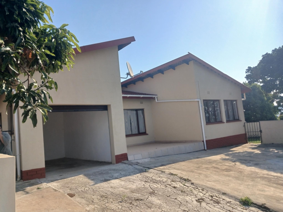 3 Bedroom Property for Sale in Riyadh KwaZulu-Natal