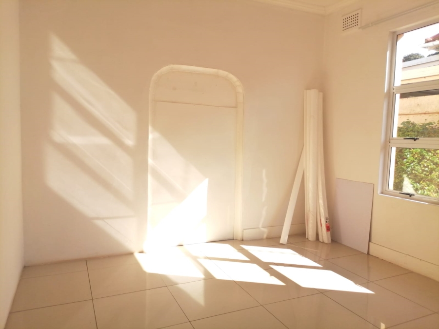 8 Bedroom Property for Sale in Glenwood KwaZulu-Natal