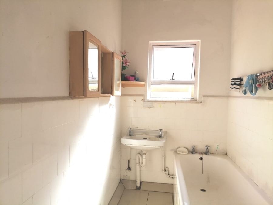 8 Bedroom Property for Sale in Glenwood KwaZulu-Natal