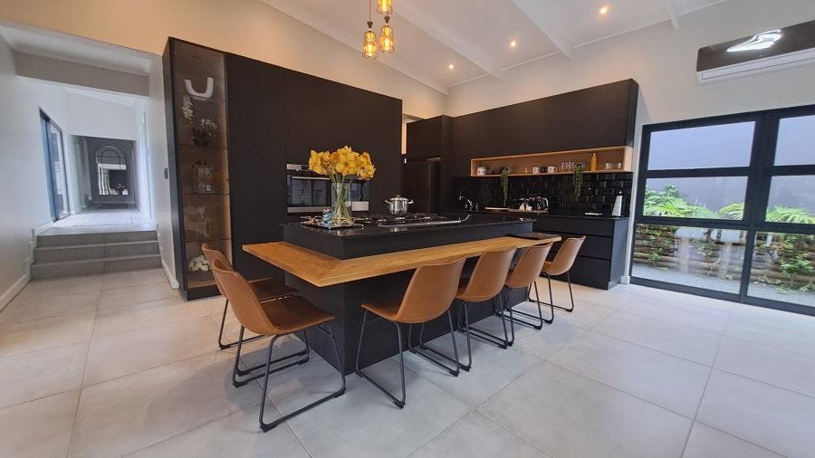 4 Bedroom Property for Sale in Salt Rock KwaZulu-Natal