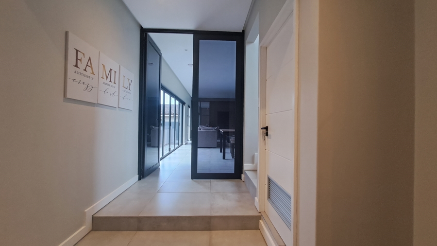 4 Bedroom Property for Sale in Salt Rock KwaZulu-Natal