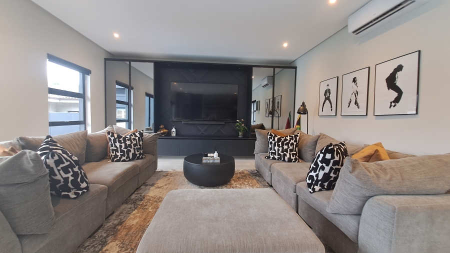 4 Bedroom Property for Sale in Salt Rock KwaZulu-Natal