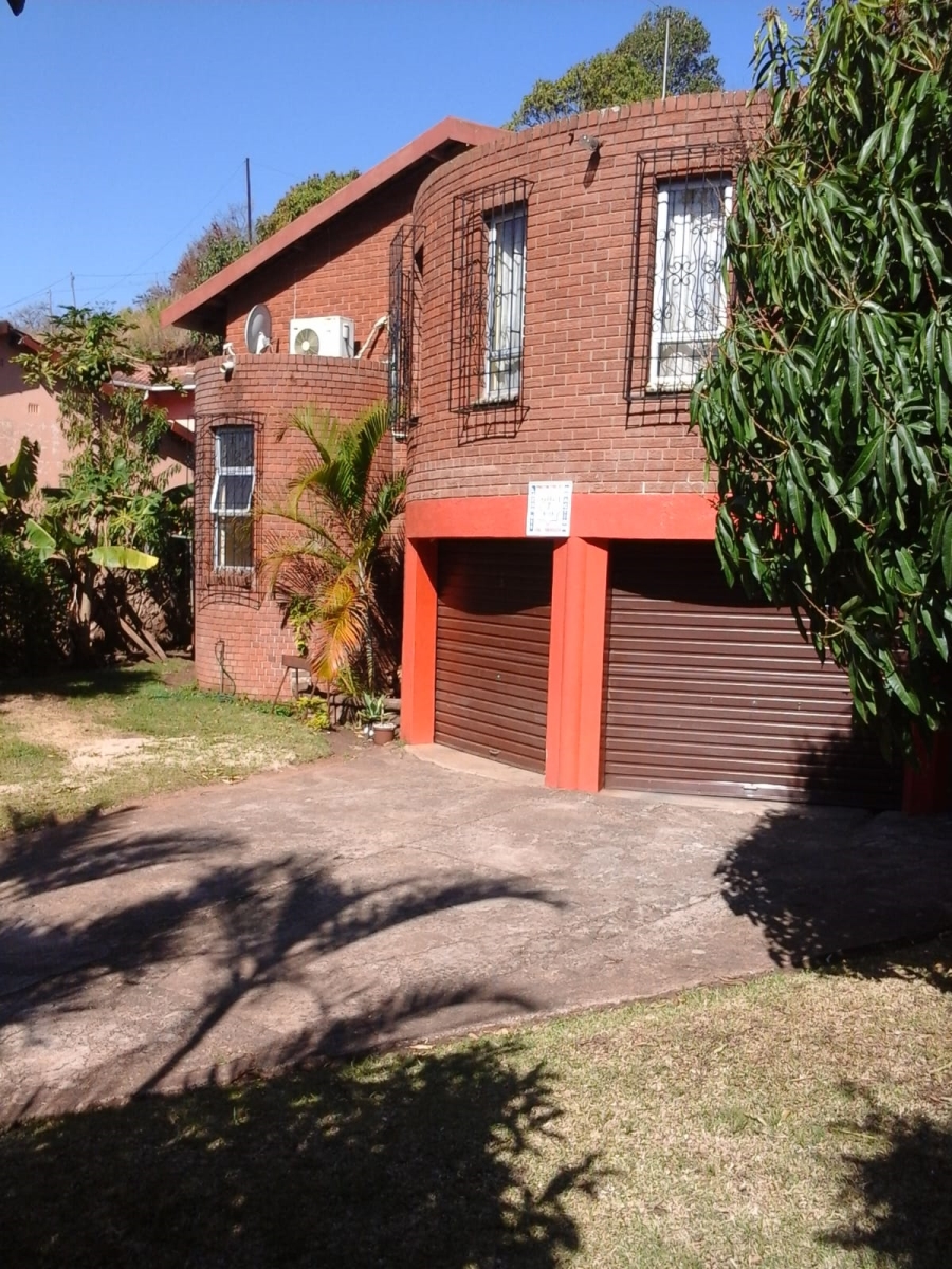 4 Bedroom Property for Sale in Roseville KwaZulu-Natal