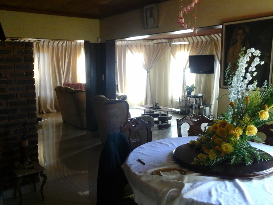 4 Bedroom Property for Sale in Roseville KwaZulu-Natal