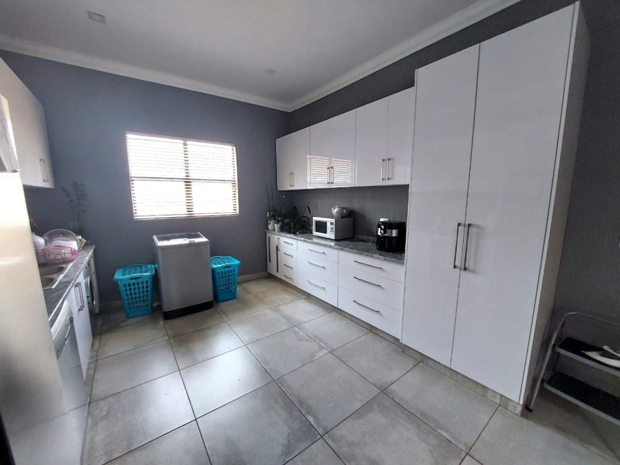 3 Bedroom Property for Sale in Vulintaba Country Estate KwaZulu-Natal