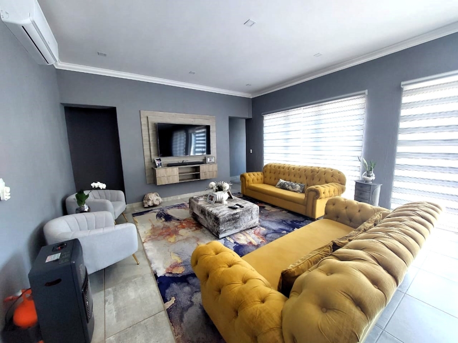 3 Bedroom Property for Sale in Vulintaba Country Estate KwaZulu-Natal