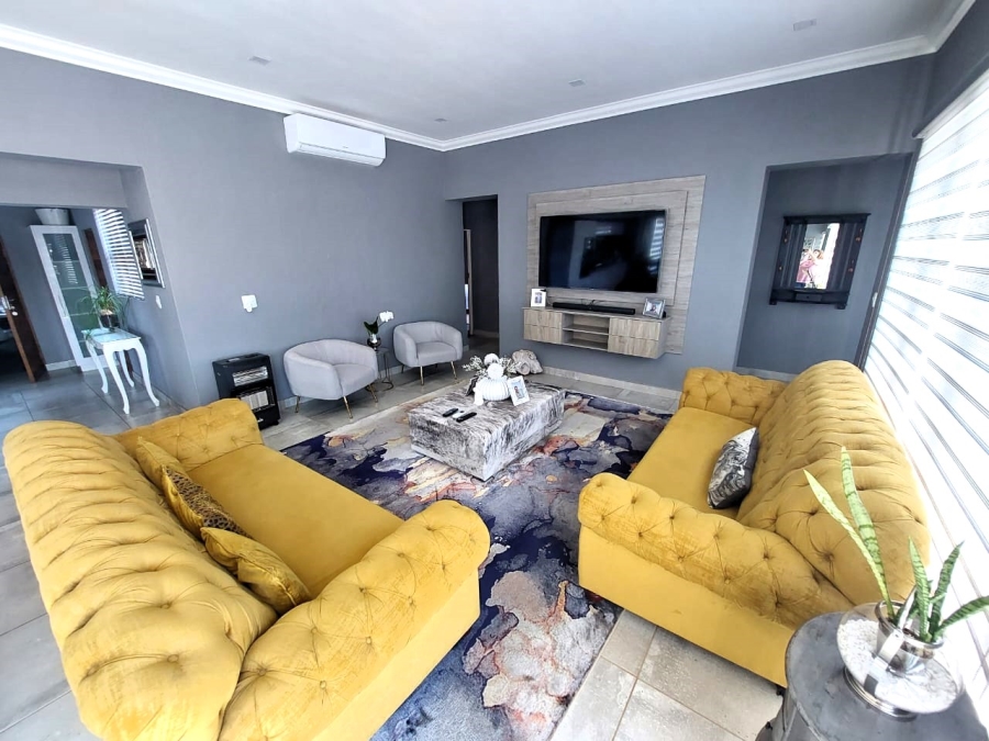 3 Bedroom Property for Sale in Vulintaba Country Estate KwaZulu-Natal