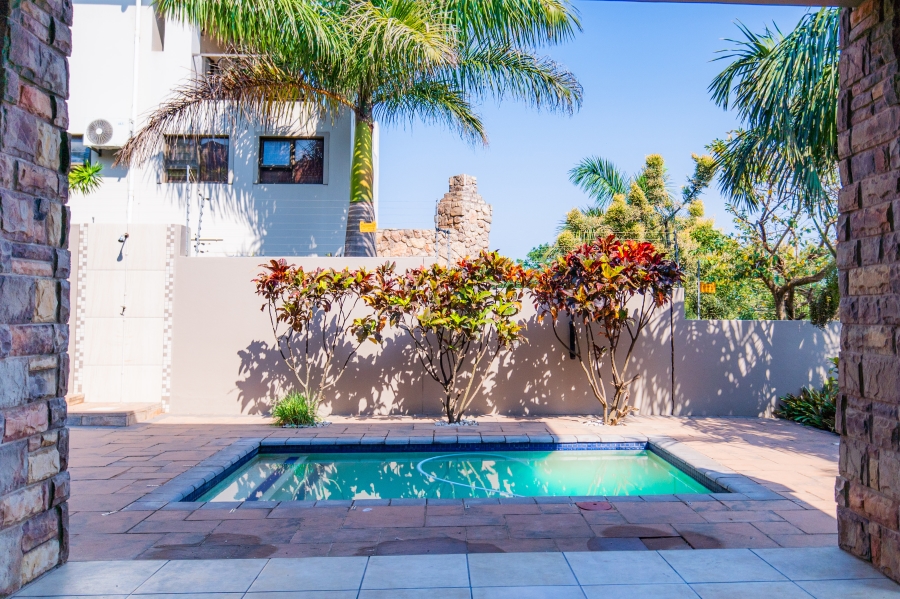 To Let 4 Bedroom Property for Rent in Sheffield Bay KwaZulu-Natal