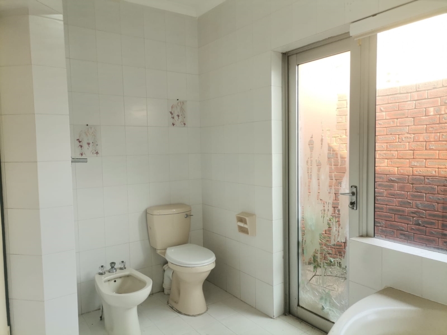 4 Bedroom Property for Sale in Durban North KwaZulu-Natal