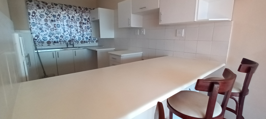 To Let 2 Bedroom Property for Rent in Brighton Beach KwaZulu-Natal