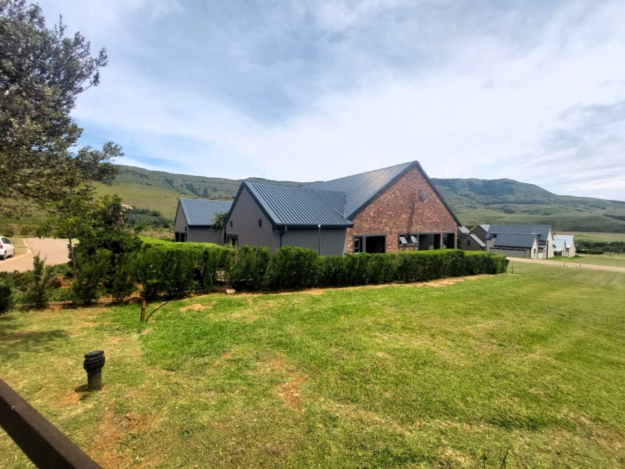 3 Bedroom Property for Sale in Vulintaba Country Estate KwaZulu-Natal