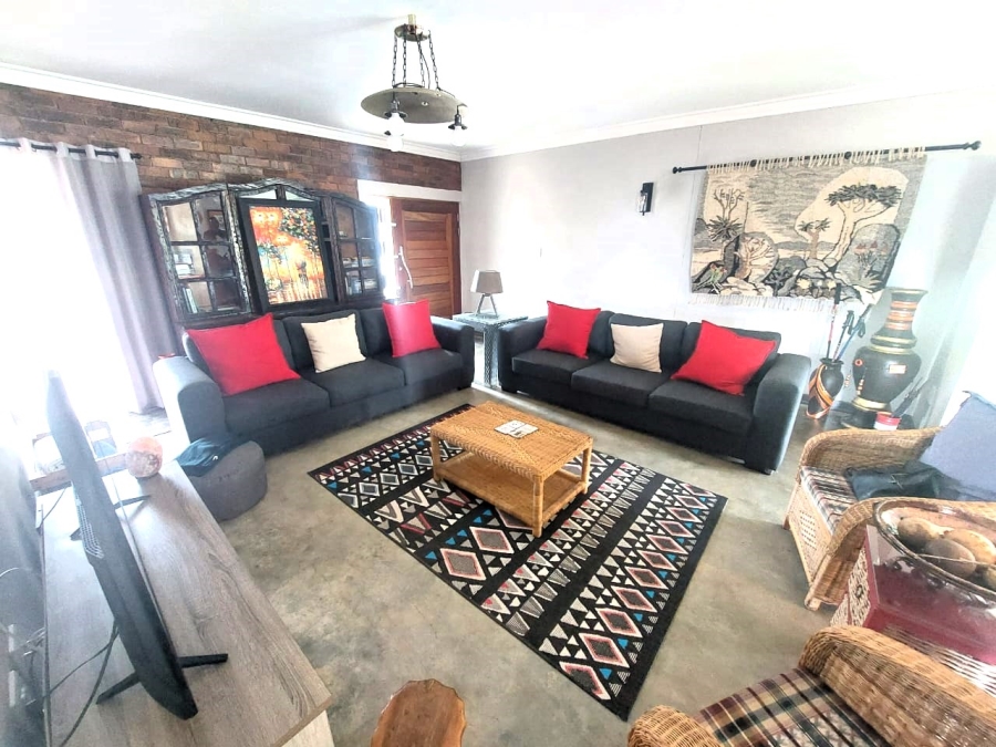 3 Bedroom Property for Sale in Vulintaba Country Estate KwaZulu-Natal