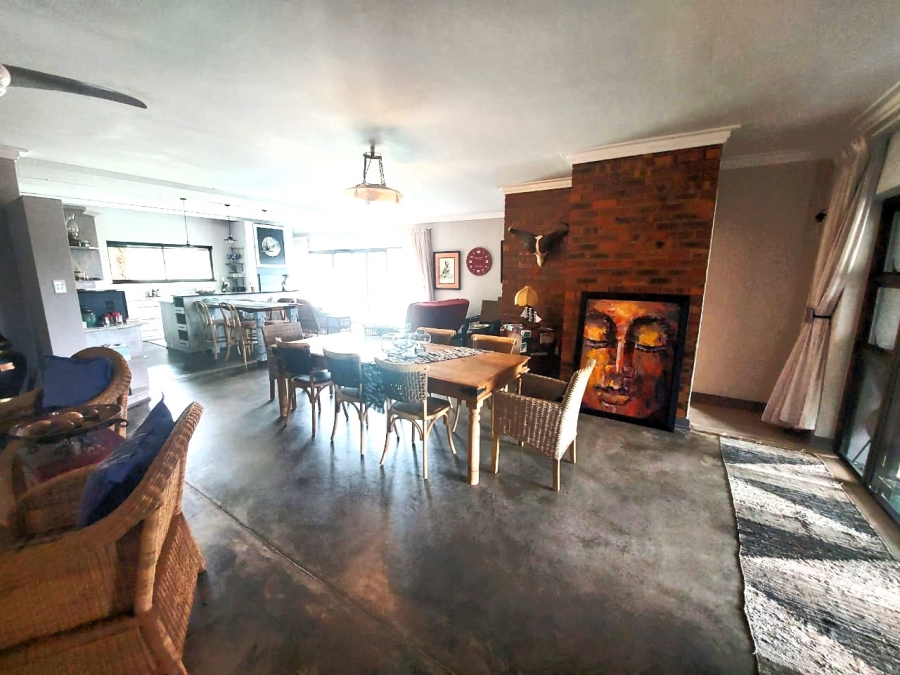 3 Bedroom Property for Sale in Vulintaba Country Estate KwaZulu-Natal