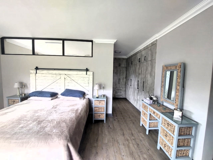 3 Bedroom Property for Sale in Vulintaba Country Estate KwaZulu-Natal