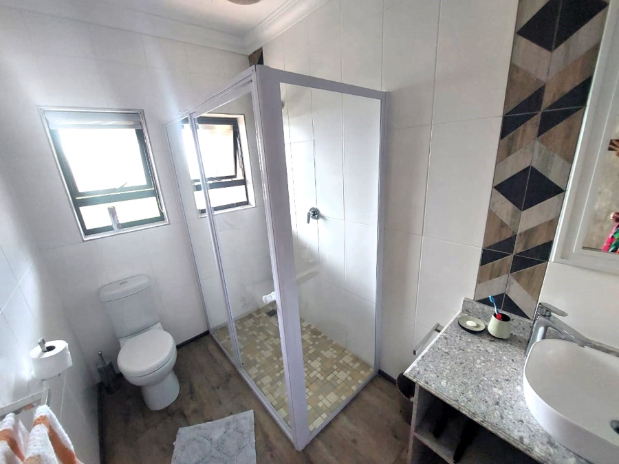 3 Bedroom Property for Sale in Vulintaba Country Estate KwaZulu-Natal