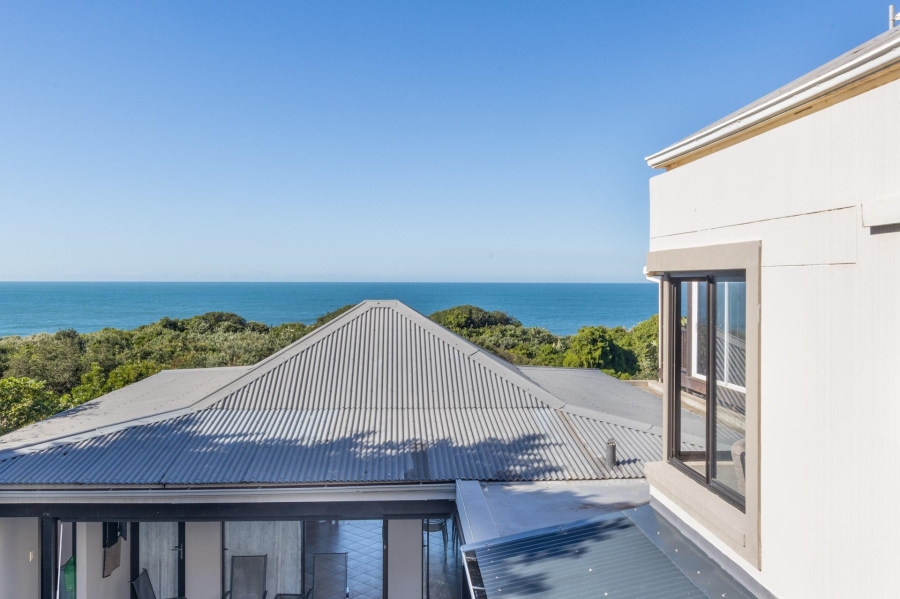 5 Bedroom Property for Sale in Prince