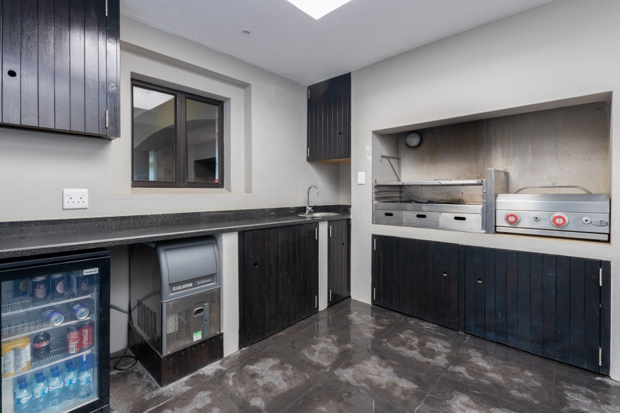 5 Bedroom Property for Sale in Prince