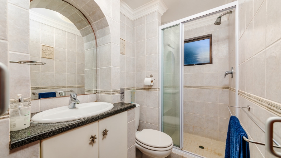 5 Bedroom Property for Sale in Prince