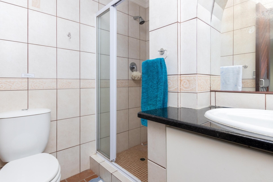 5 Bedroom Property for Sale in Prince