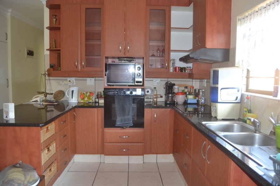 2 Bedroom Property for Sale in Freeland Park KwaZulu-Natal